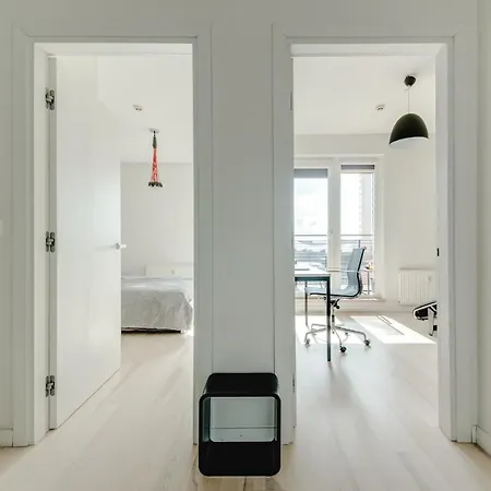 Two-story With Panoramic View Apartment *
