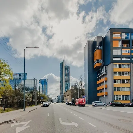 Two-story With Panoramic View